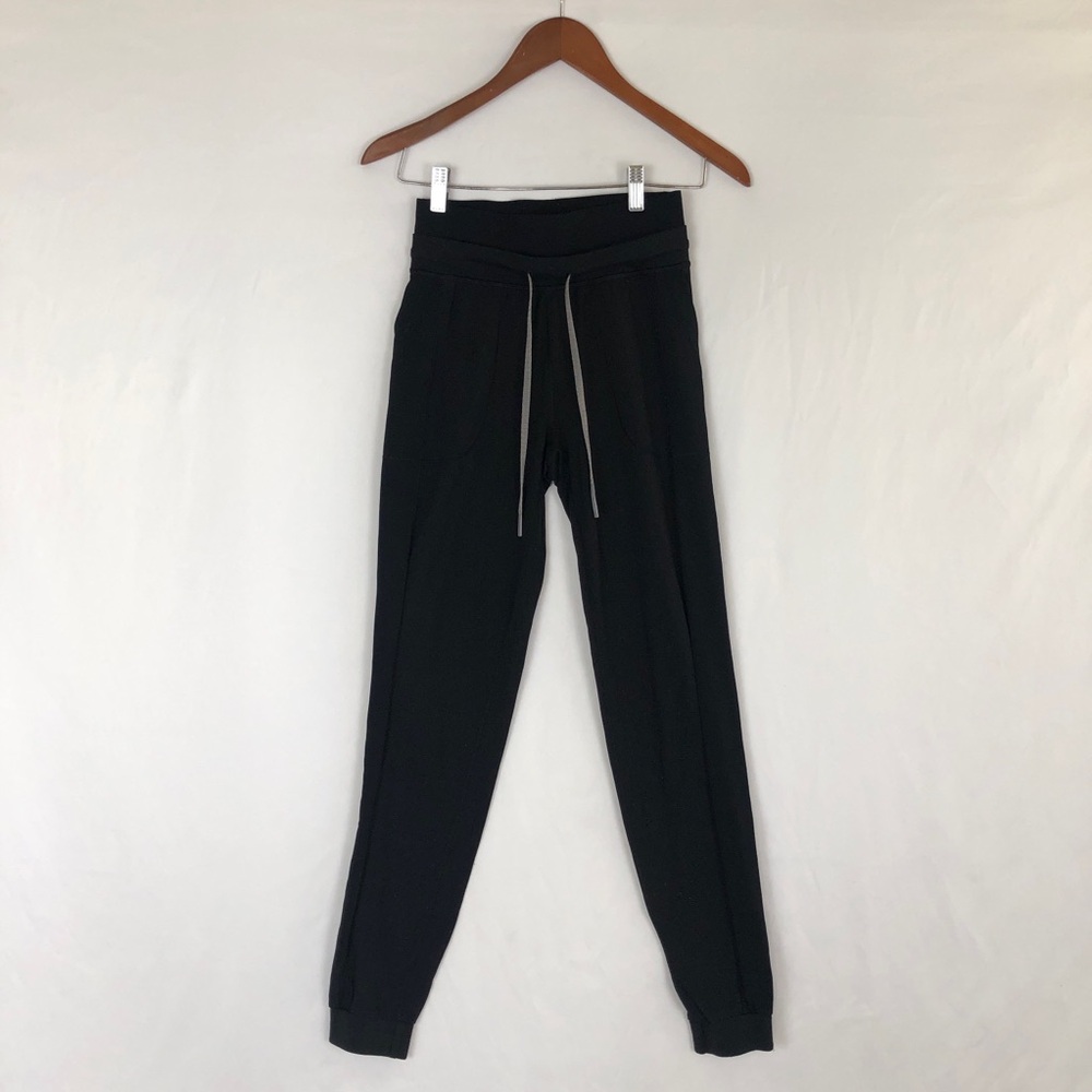 Lululemon Throwback Base Runner High Rise‎ Jogger Black Size 2 - Picture 2 of 8